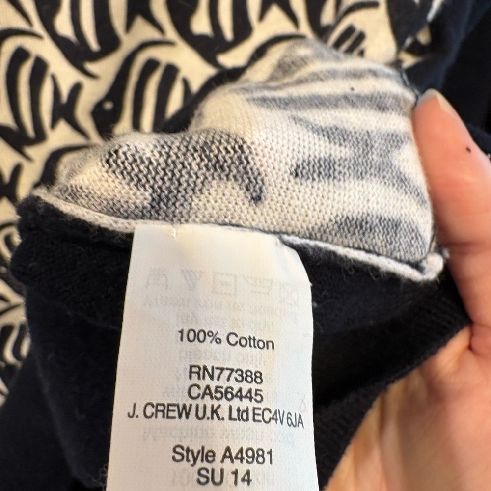 J.Crew 100% Cotton Navy & White Fish-Print Raglan Cottagecore Sweater size M - Picture 4 of 5